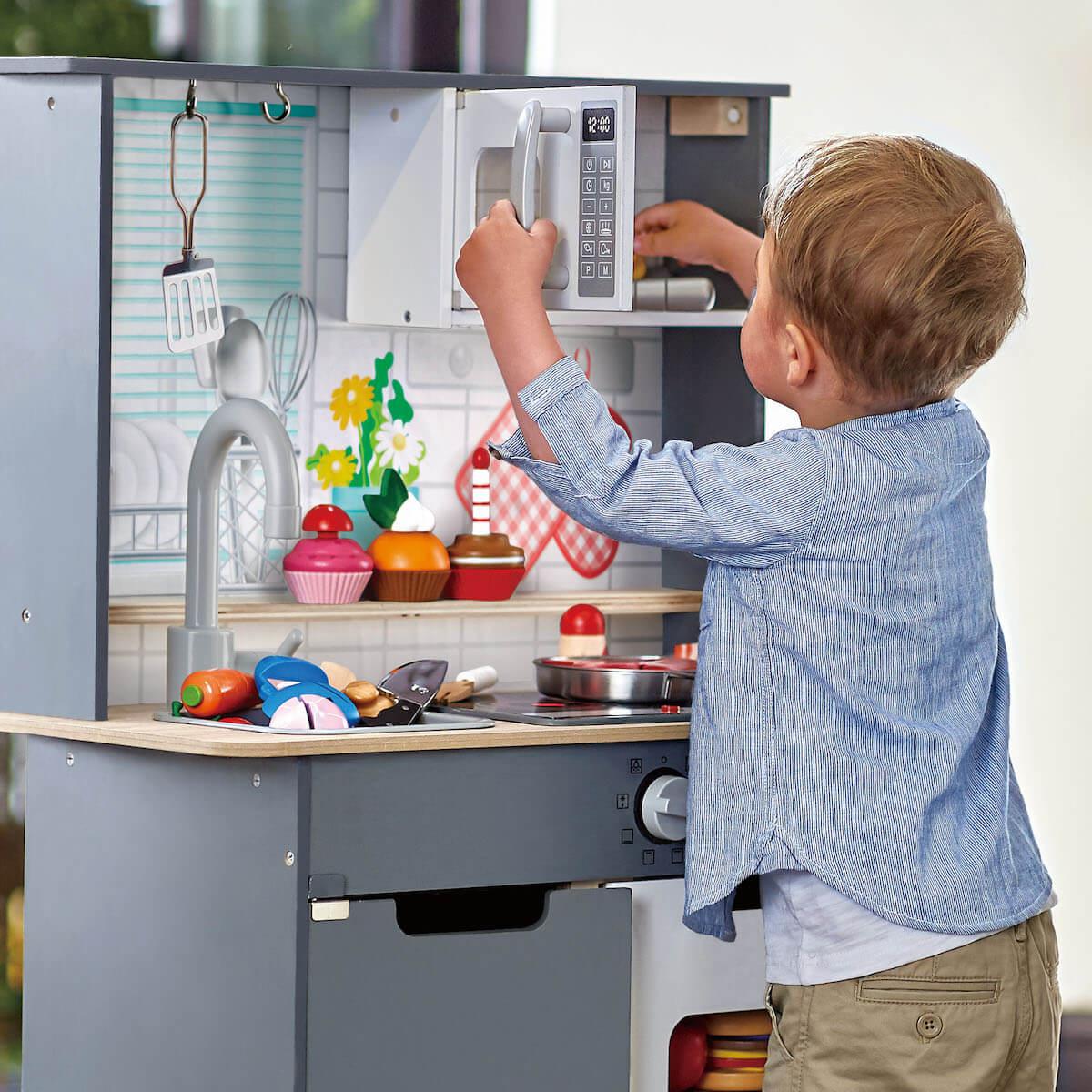 Cuisine de jeu avec lumière et son Hape