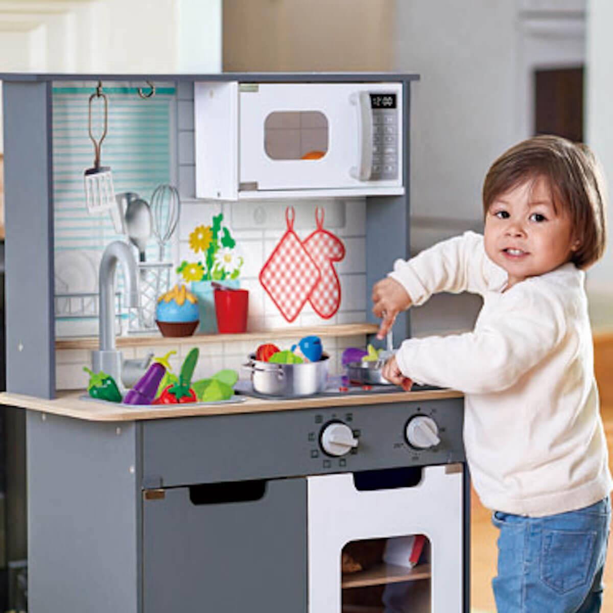 Cuisine de jeu avec lumière et son Hape