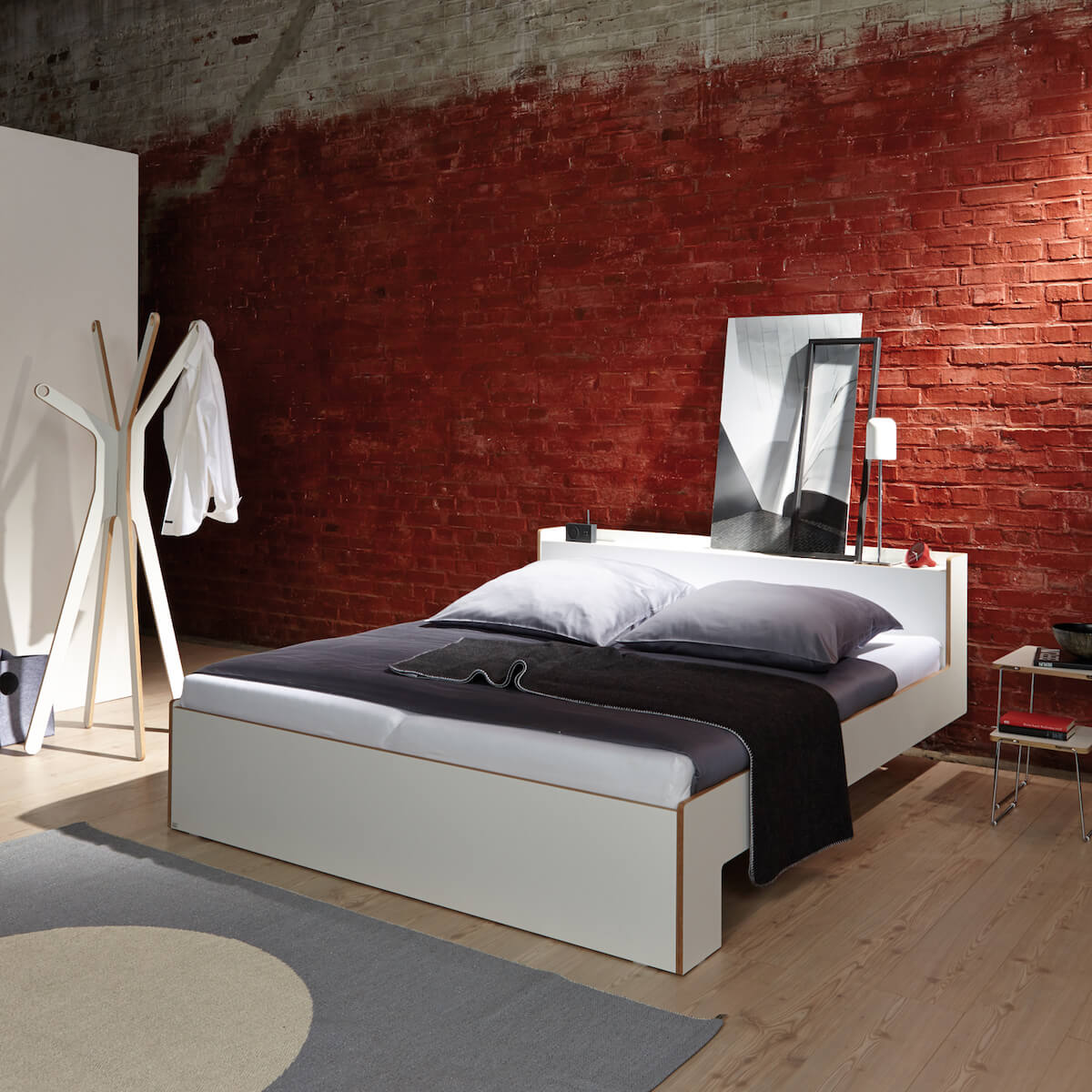 Double bed 140x200cm NOOK Müller Small Living white