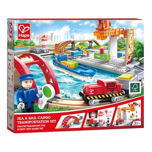 Ensemble de fret maritime et ferroviaire Hape