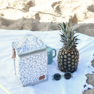 Estuche comida isotérmico Beaba cherry blossom 