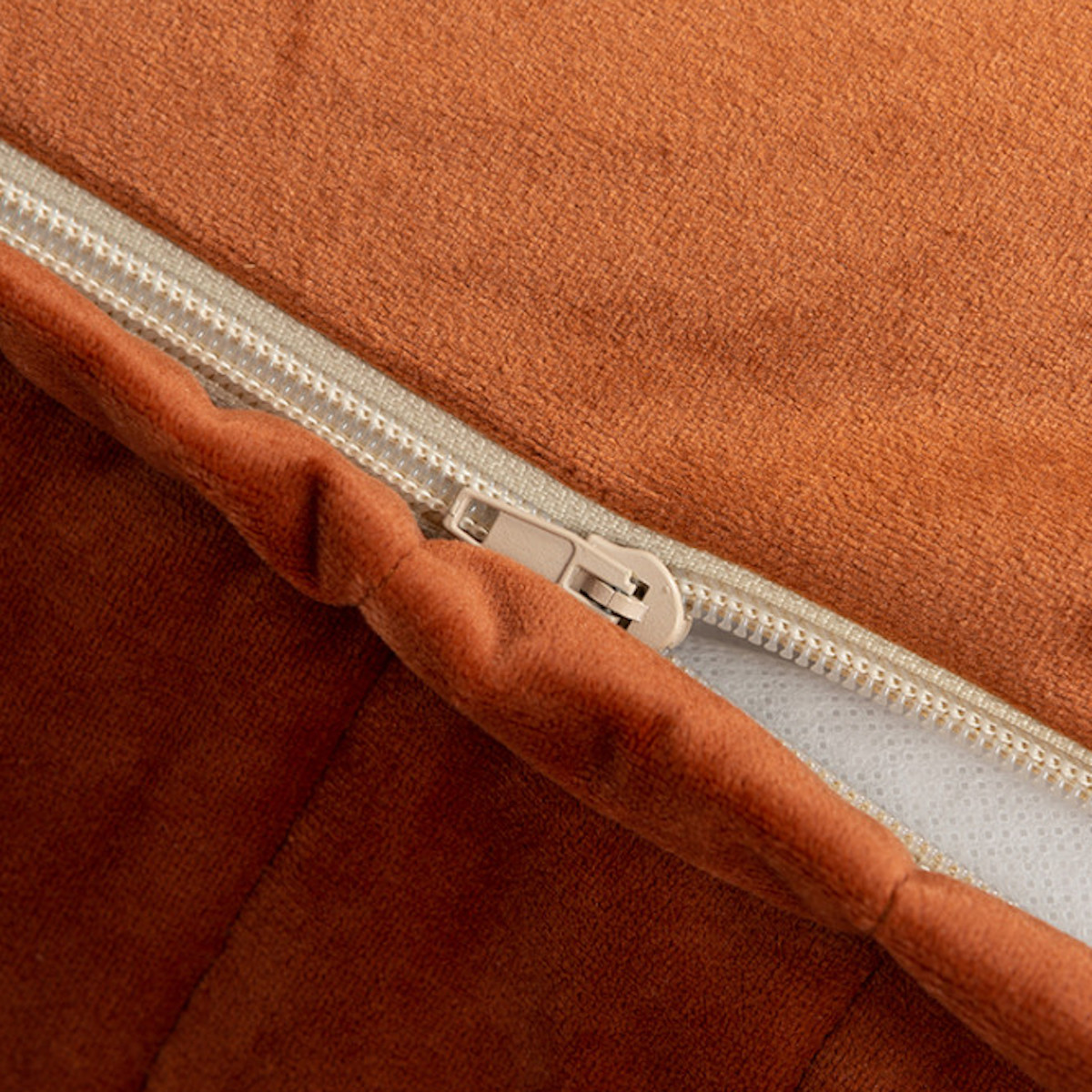 Fauteuil enfant CHELSEA Nobodinoz Wild Brown