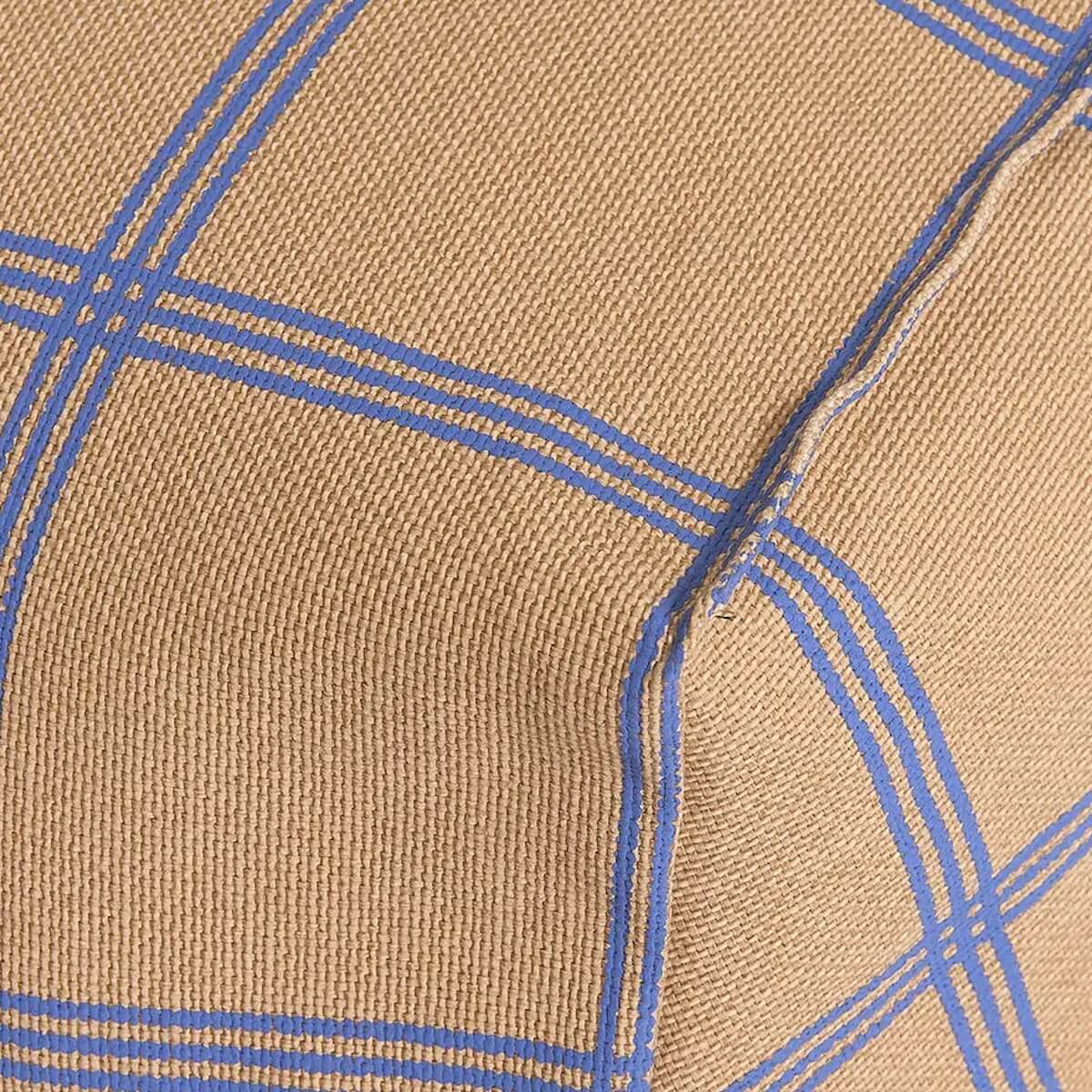 Fauteuil-pouf VIBES Nobodinoz Brown blue windowpane