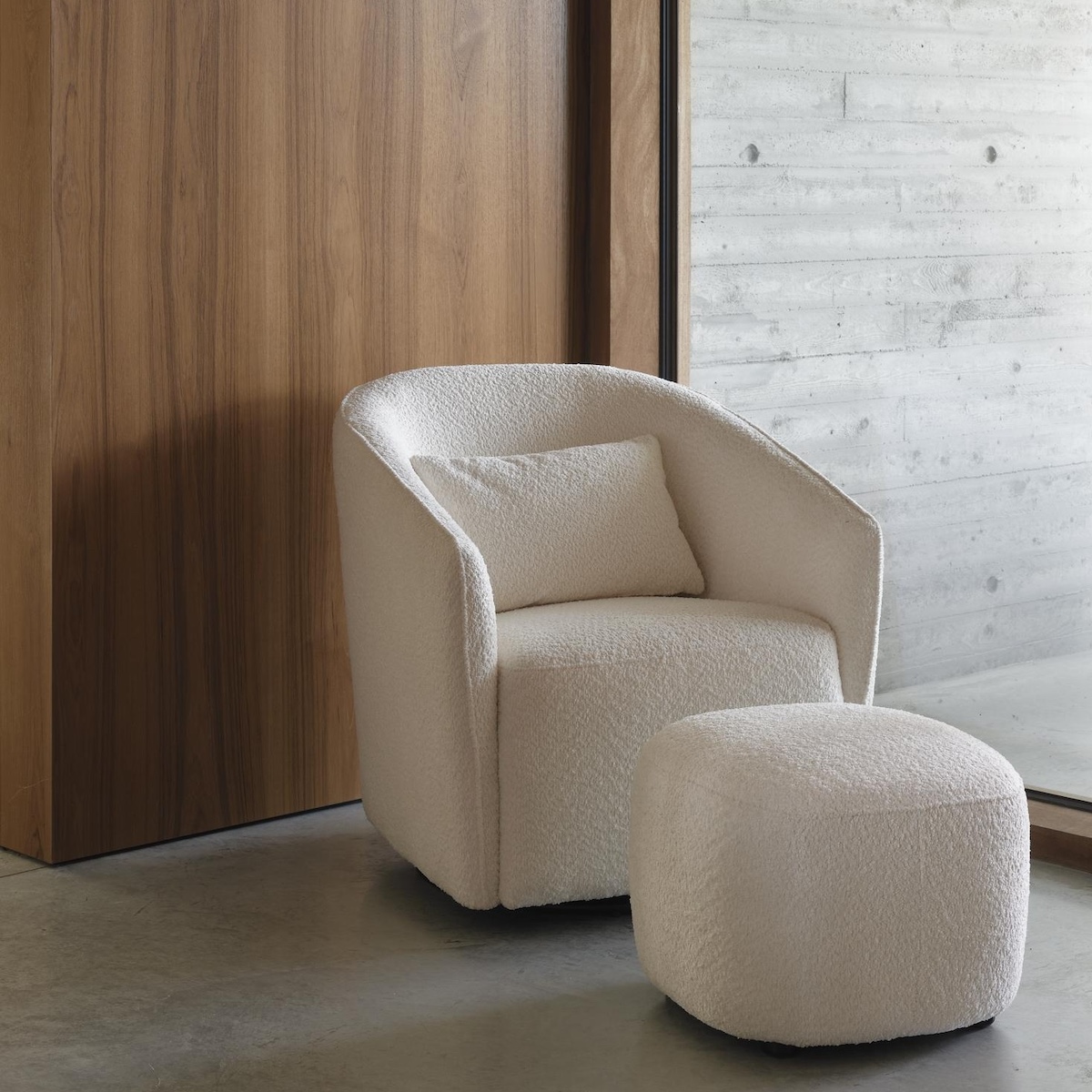 Fauteuil SWIVEL & GLIDING GOMI Quax cream