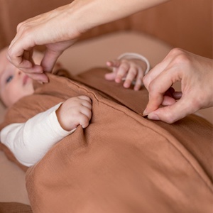 Gigoteuse 0-6M mi-saison LIN FRANÇAIS Nobodinoz Noisette