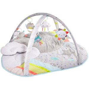 Gimnasio bebé NUBE actividades Skip Hop