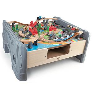 Grand circuit de train avec table de jeu Hape