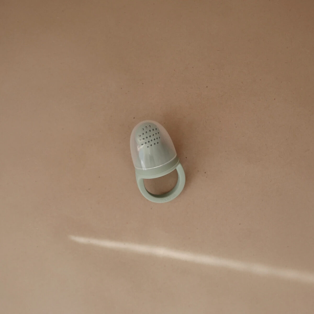 Grignoteur bébé 2pc Mushie silicona solid cambridge Blue 4,5x6,3x7,6cm