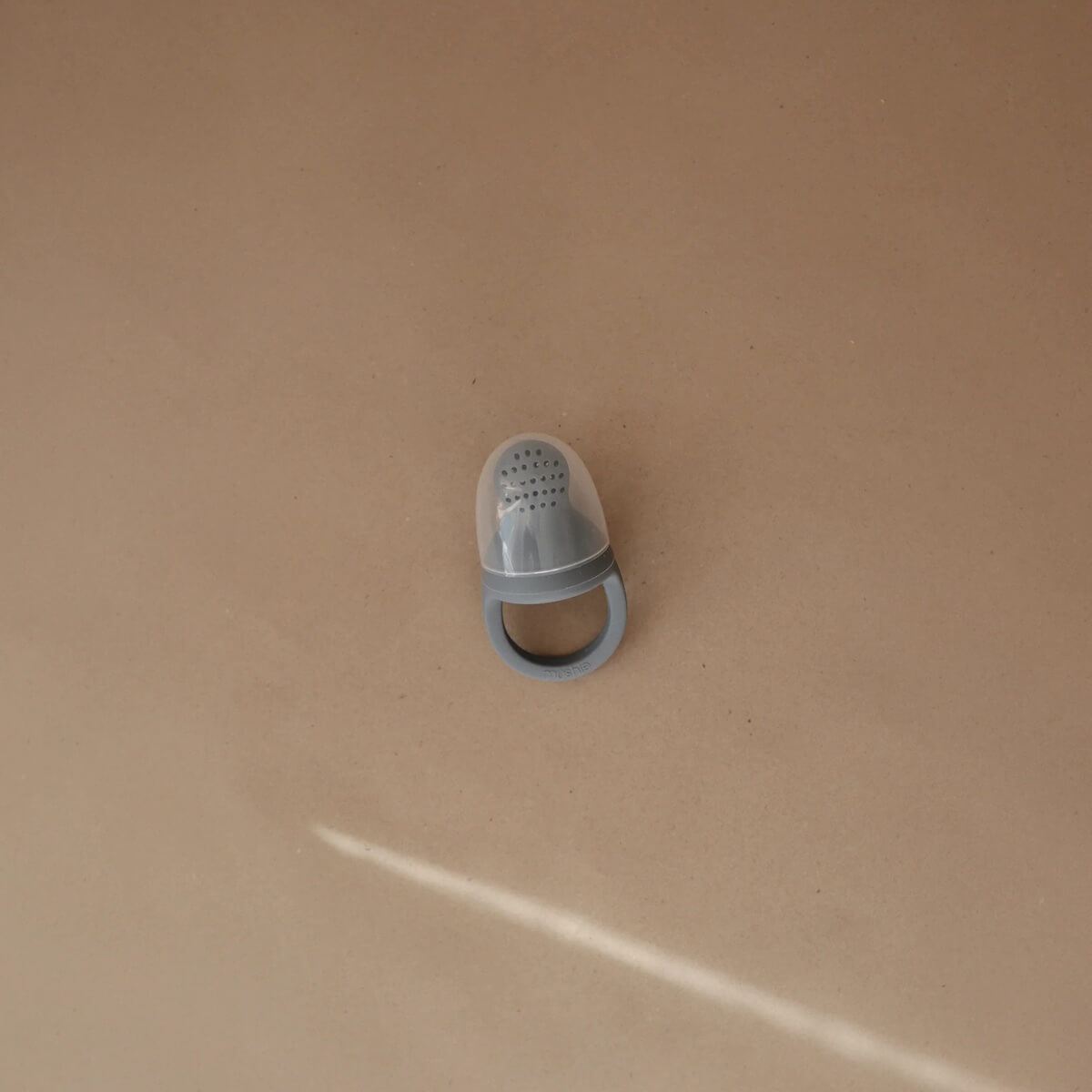 Grignoteur bébé 2pc Mushie silicona solid tradewinds 4,5x6,3x7,6cm