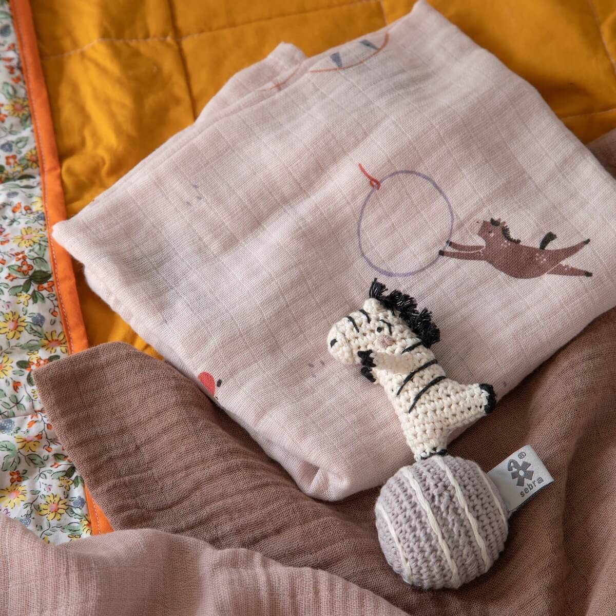 Hochet crochet ZEBRE Sebra