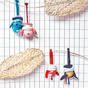 Hochet mini-dansant IGNACE Lilliputiens