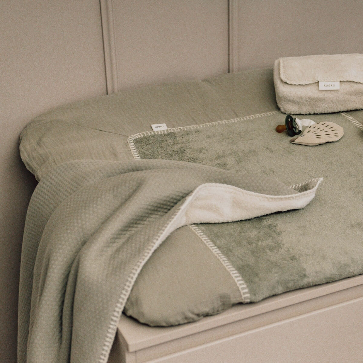 Housse matelas à langer BERLIN FARO 90x78cm Koeka sage