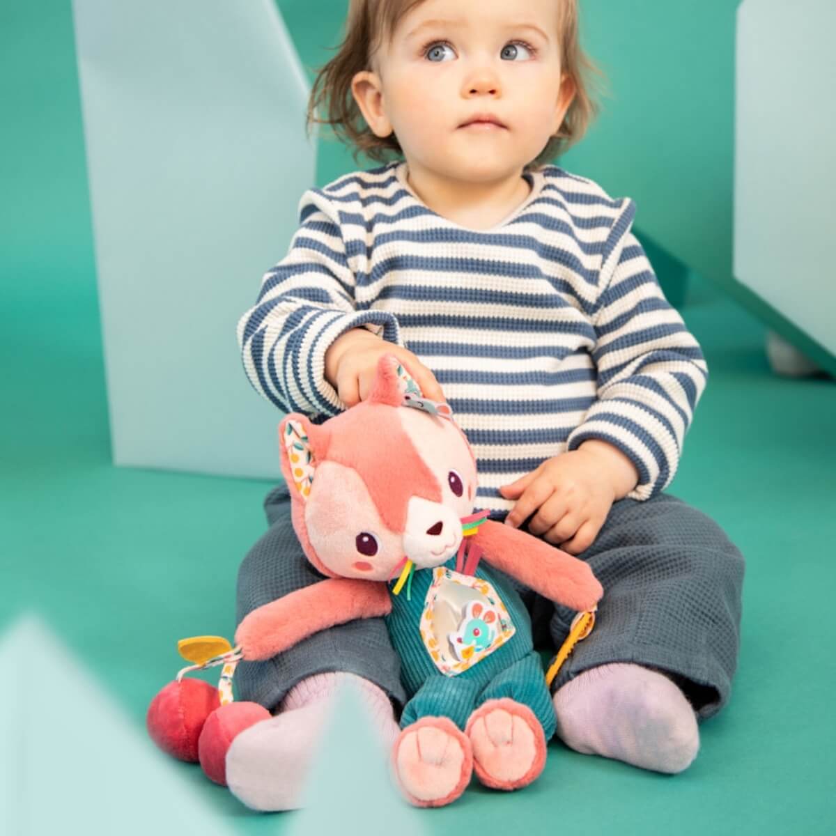 Jeanne Chat Multi-Activites Lilliputiens