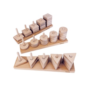 Jeu d'encastrement géométrique 3 formes Beleduc