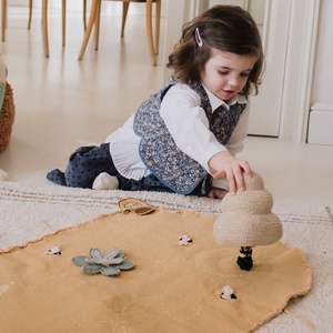 Jeu en tissu GREEN TOY set from nectar to honey Lorena Canals