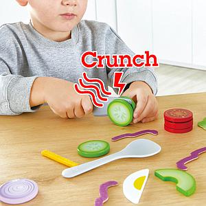 Jeu imitation plateau de salade Hape