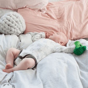 Jouet à mordiller BRUCY THE BROCCOLI Oli&Carol