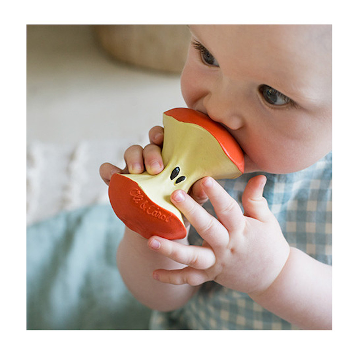 Jouet à mordiller PEPA THE APPPLE Oli and Carol