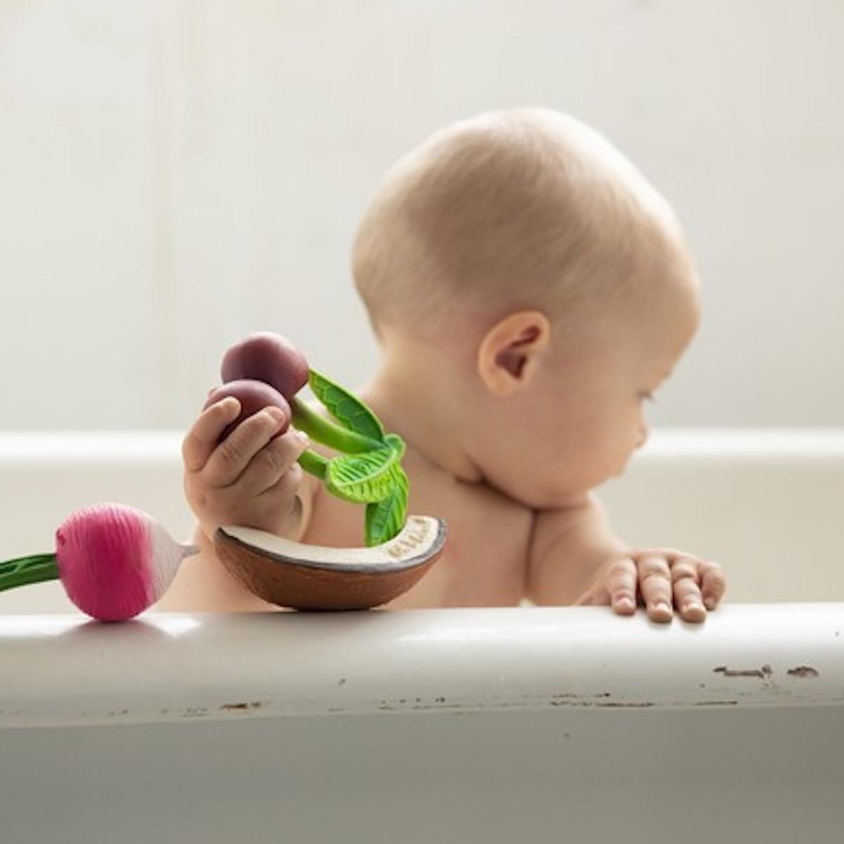 Jouet à mordiller RAMONA THE RADISH Oli and Carol