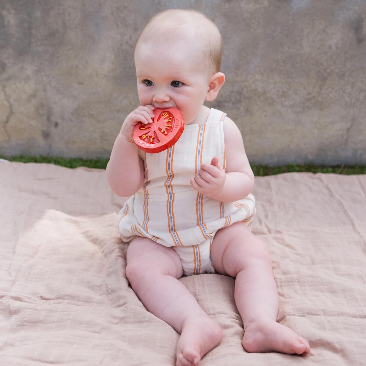 Jouet à mordiller RENATO THE TOMATO Oli and Carol
