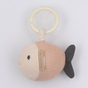 Jouet à suspendre FISH PINK Bamboom pink