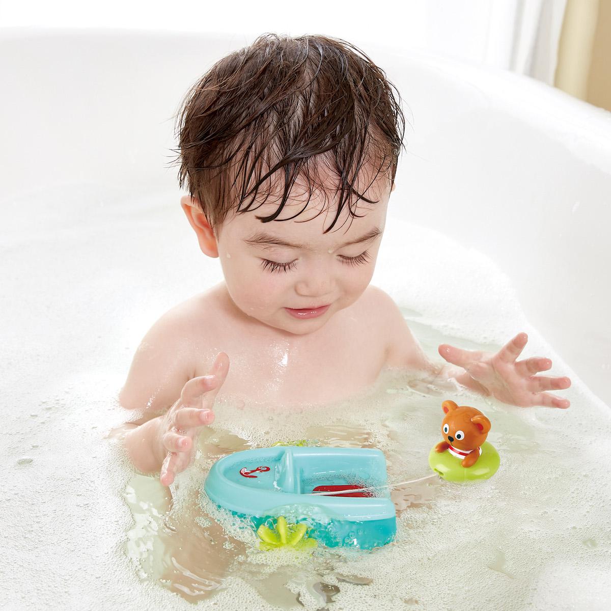 Jouets de bain bateau et sa bouée Hape