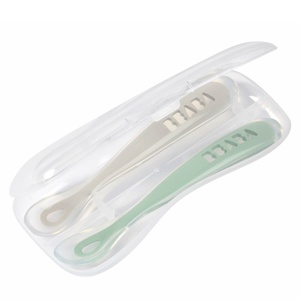 Juego 2 cucharas soft silicona estuche 1da edad Beaba gris verde salvia