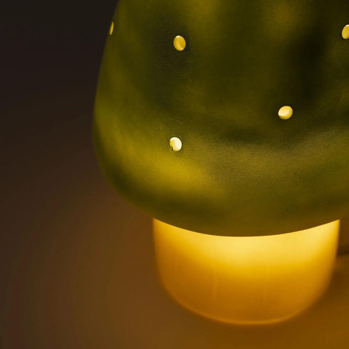 Lampe veilleuse Petit Champignon Amande Egmont toys