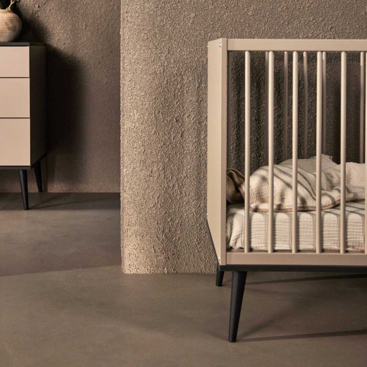 Lit 60x120cm FLOW Quax hêtre-stone