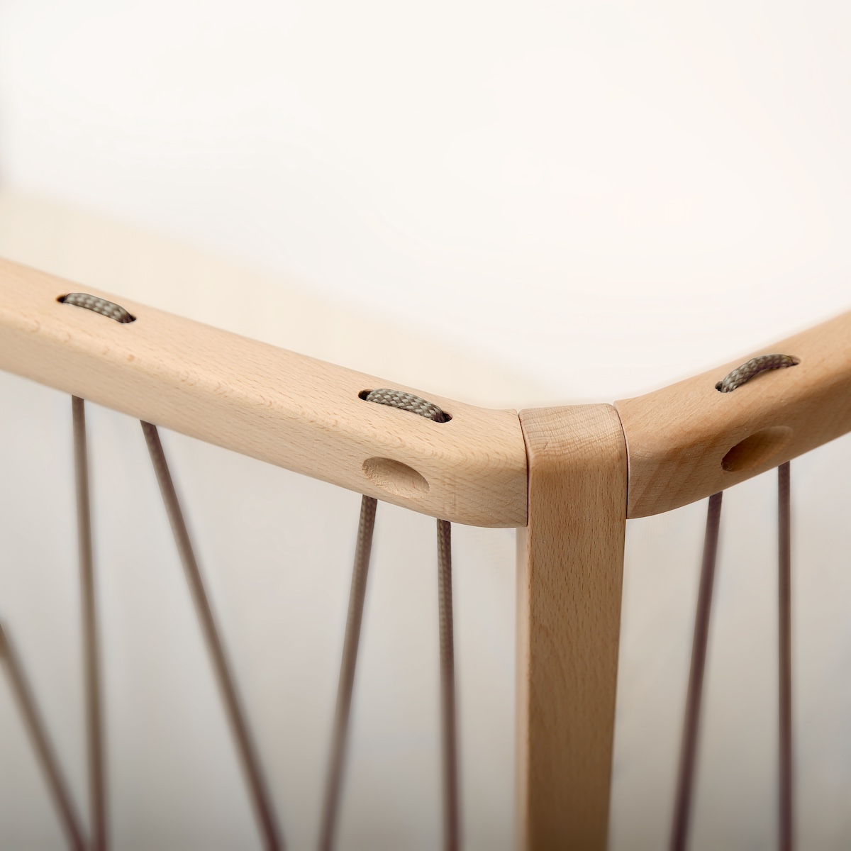Lit bébé 120cm KIMI Charlie Crane avec matelas Organic hazelnut