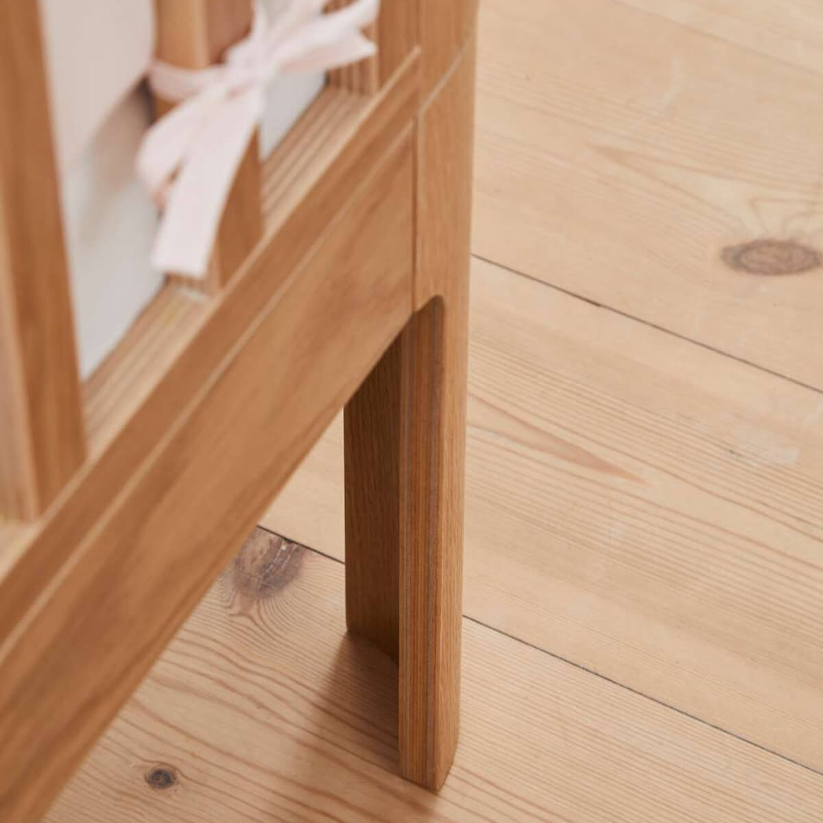 Lit bébé évolutif 70x120cm NOVA Flexa Oak clear lacq.