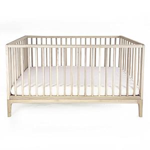 Lit bébé KERA en frêne avec top Round-pieds Curve