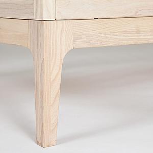 Lit bébé KERA en frêne avec top Straight-pieds Pure