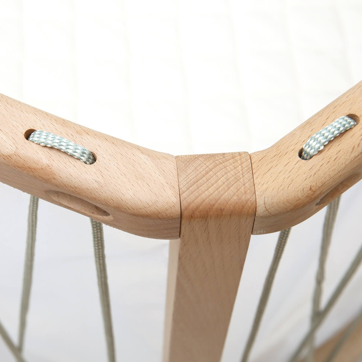 Lit bébé KIMI Charlie Crane Lichen + matelas organic