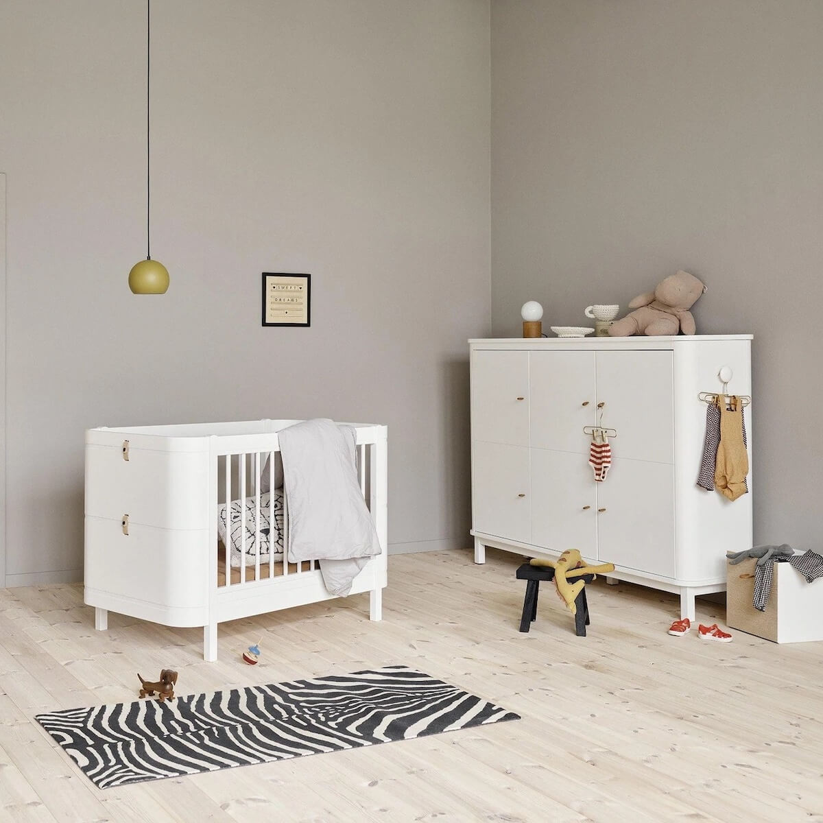 Lit évolutif 68x122cm MINI+ Oliver Furniture sans kit junior blanc