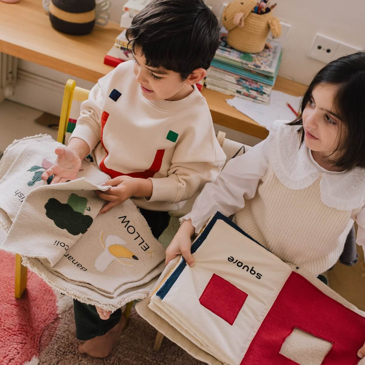 Livre sensoriel BAUHAUS 22x28cm Lorena Canals