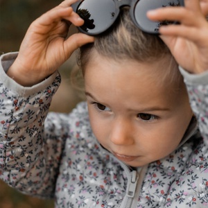 Lunette de soleil 2-4A Beaba effet écaille