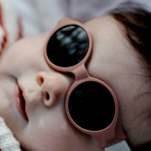 Lunette solaire-bandeau 0-9M Beaba terracotta