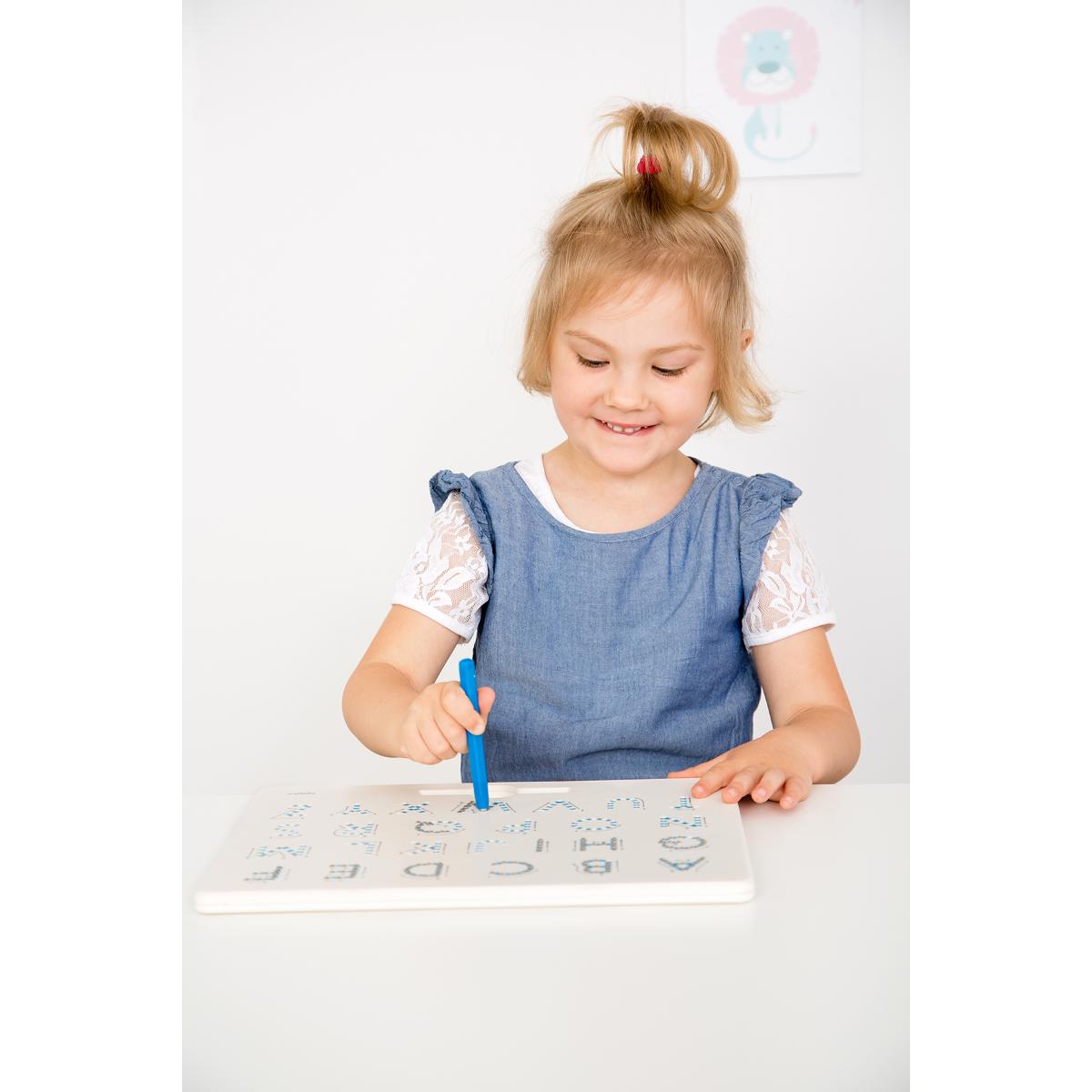 Magnetic Drawing Board 