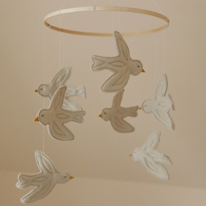Mobile BIRDS Nanami off white