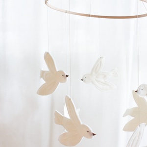 Mobile BIRDS Nanami off white