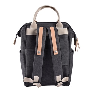 Mochila cambiador Wellington Beaba gris oscuro