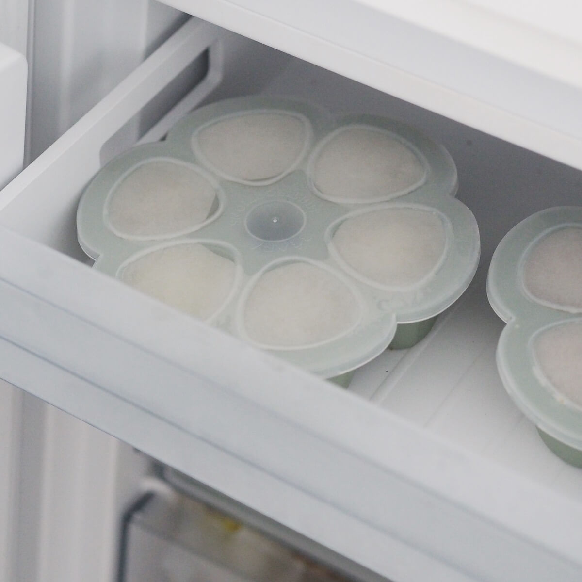 Multiportions silicone 6x150ml Beaba vert sauge