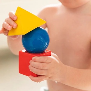 Oli&Carol x Bauhaus Movement Geometric Figures basic