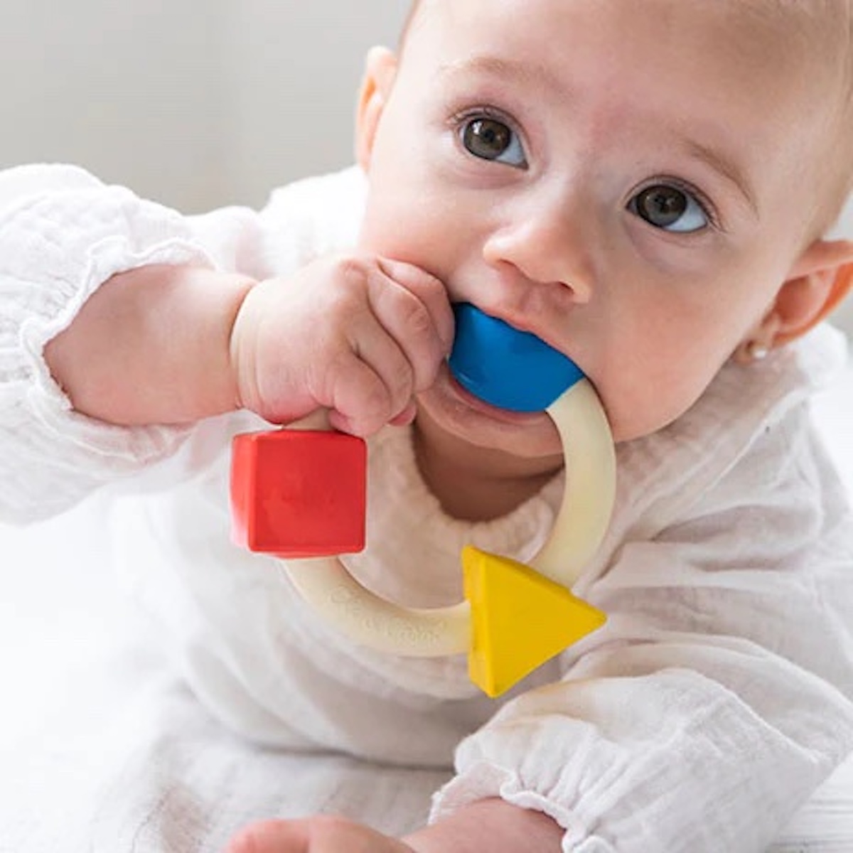 Oli&Carol x Bauhaus Movement Teething ring basic