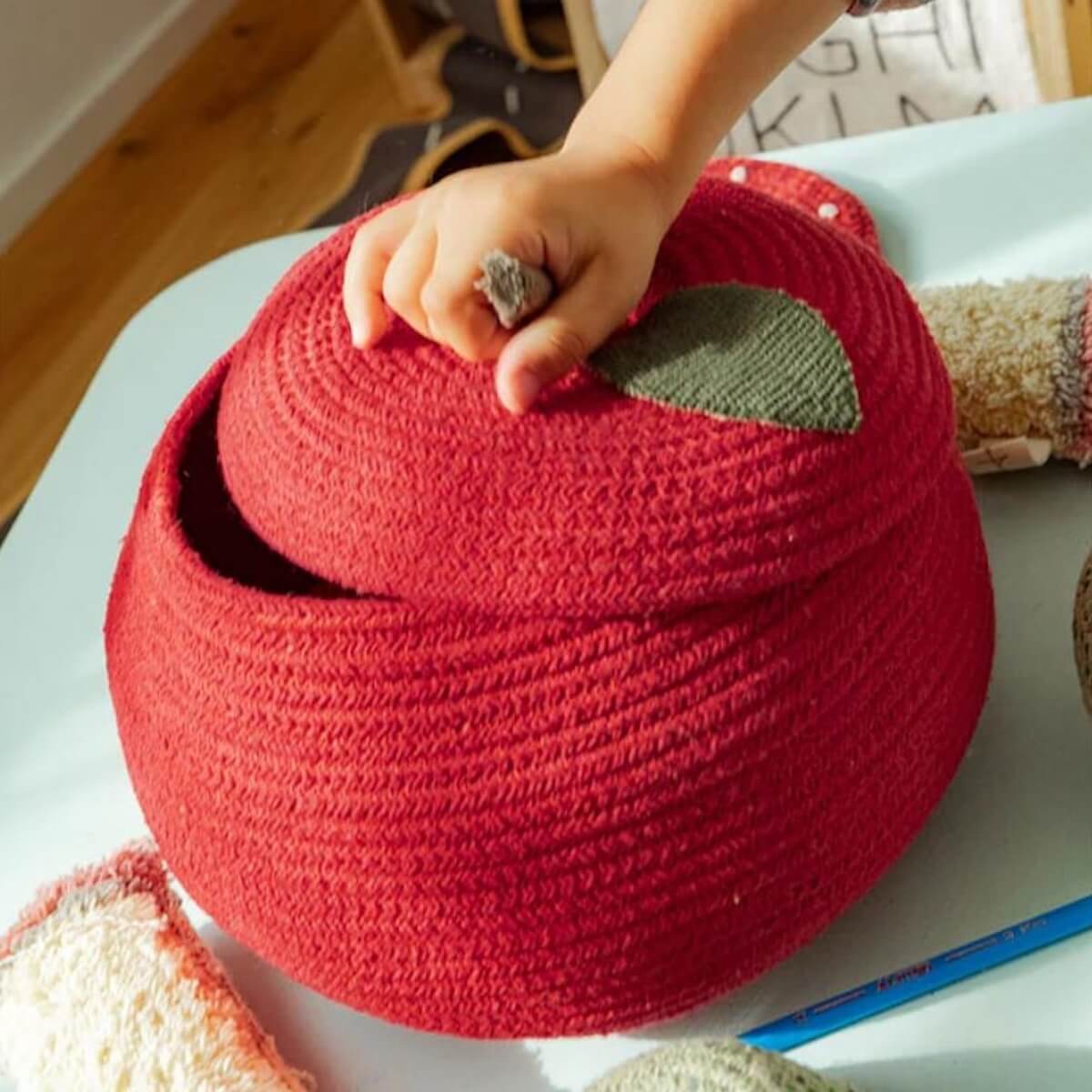 Panier de rangement 28x28cm Apple Lorena Canals