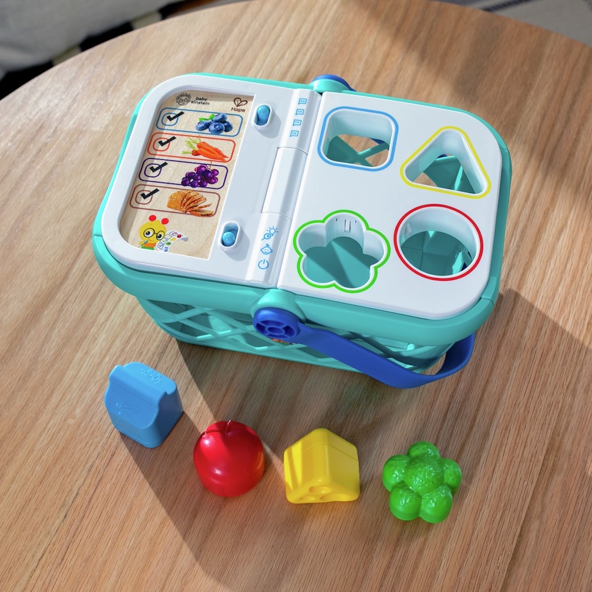 Panier trieur de formes Magic Touch Hape
