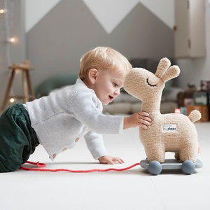 Peluche d'activités LALEE Done by Deer Sand