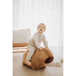 Peluche sauteuse CAPYBARA Wild & Soft
