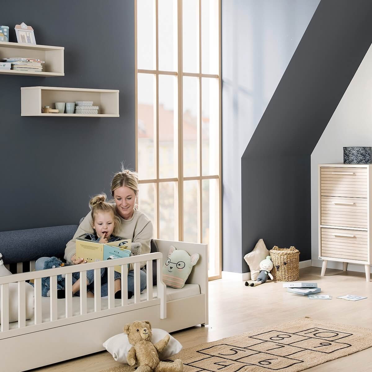 Petit meuble 3 tiroirs EEFJE Paidi Beige cashmere-chêne